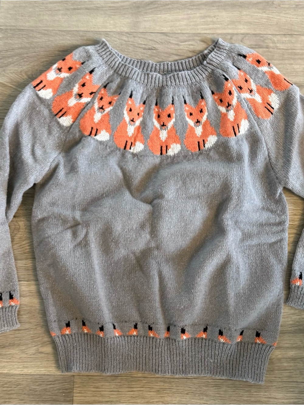 Fox cozy sweater - Picture 3 of 5